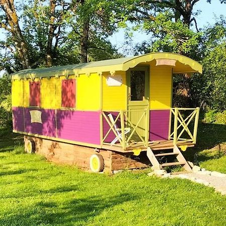 Jolie Roulotte Vila Issendolus Exterior foto