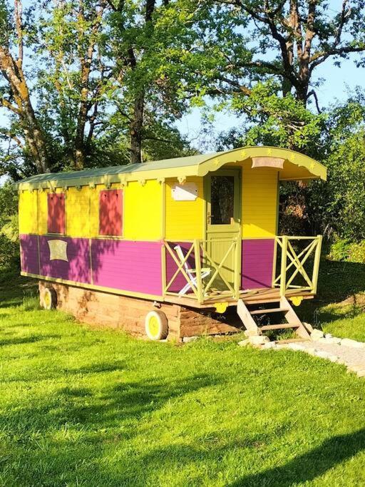 Jolie Roulotte Vila Issendolus Exterior foto